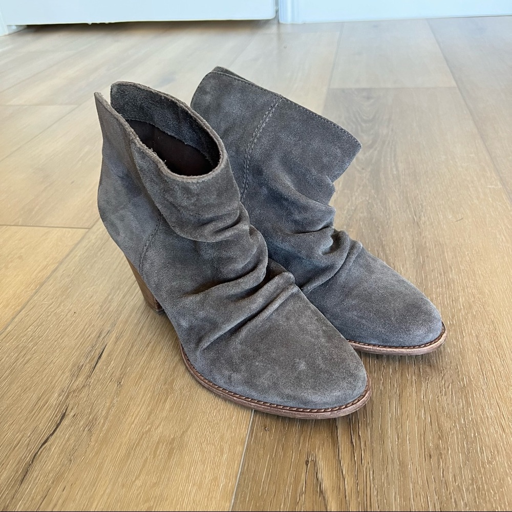 Splendid slouch ankle boot in gray size 9